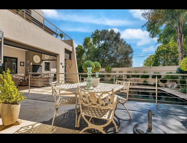 3 BEDROOM HOUSE FOR SALE IN CRAIGHALL PARK